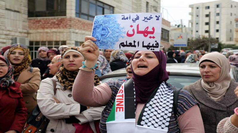 عبير أبو ضاحي يكتب: إضراب المعلمين في فلسطين.. أزمة مستمرة لم تجد حلاً